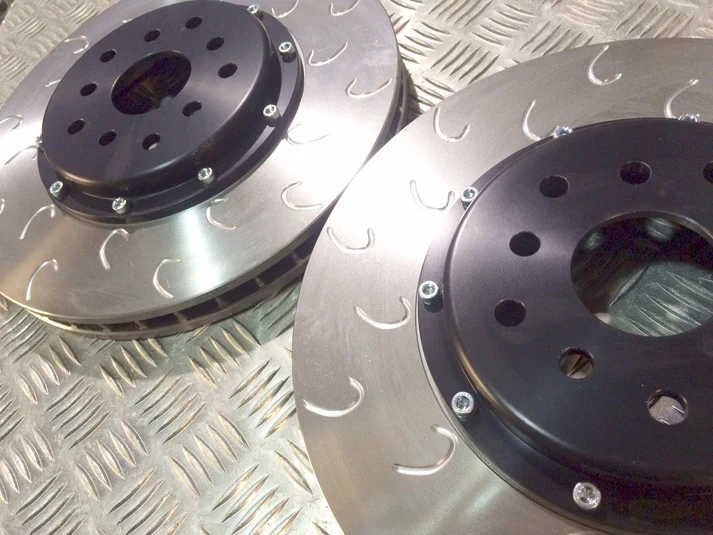 Seat Leon Cupra R 1M 330mm 2 Piece Discs and Bells